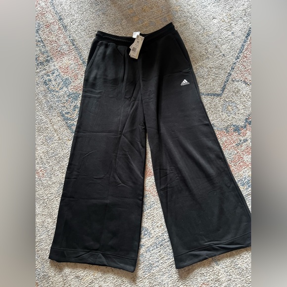 BULK SPECIAL ✨ NEW W TAGS ADIDAS PLUS SZ WINDBREAKER, LEGGINGS, TANK & SWEATPANT - Picture 8 of 13
